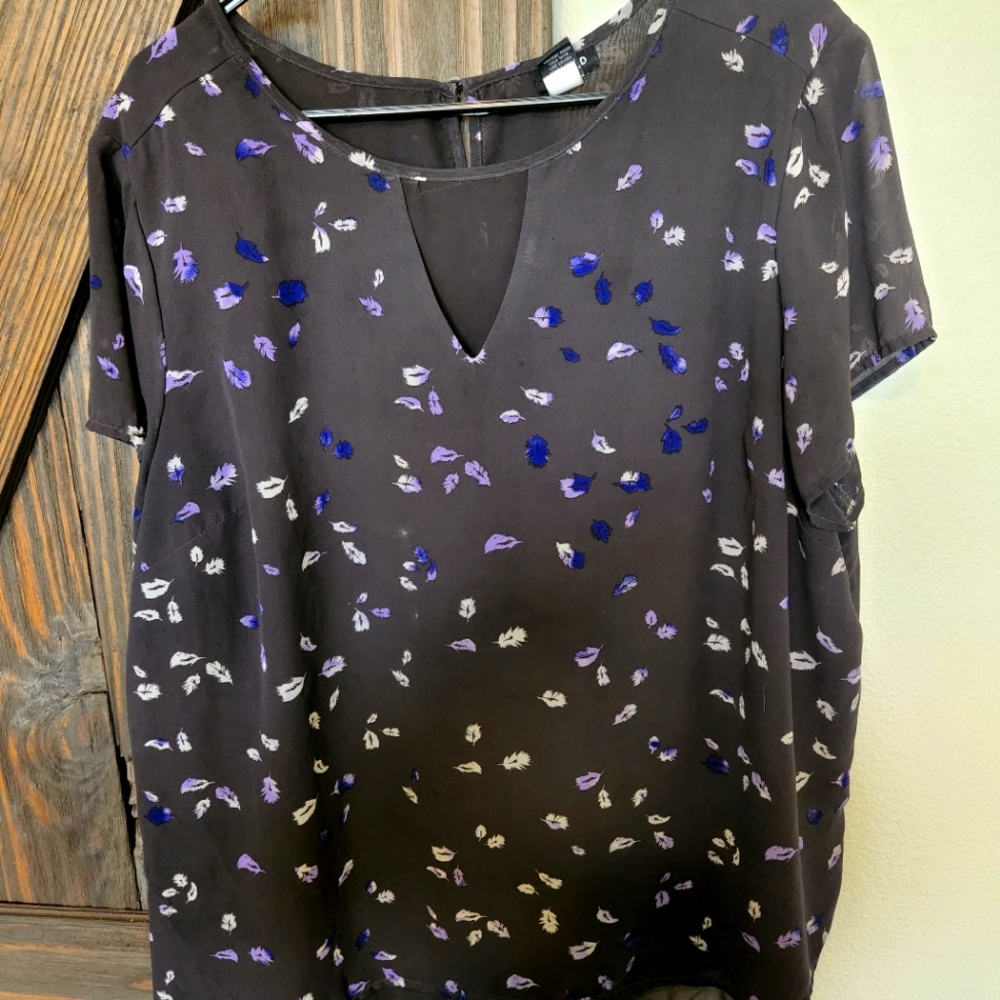 Torrid size 2 Black Short Sleeve